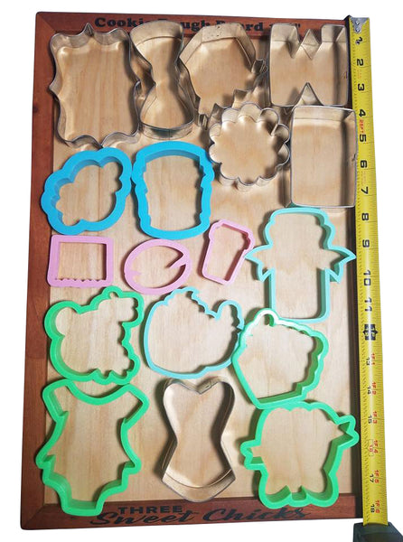 Cookie Dough/Fondant Wood Rolling Board, inside working area 11" x 17"